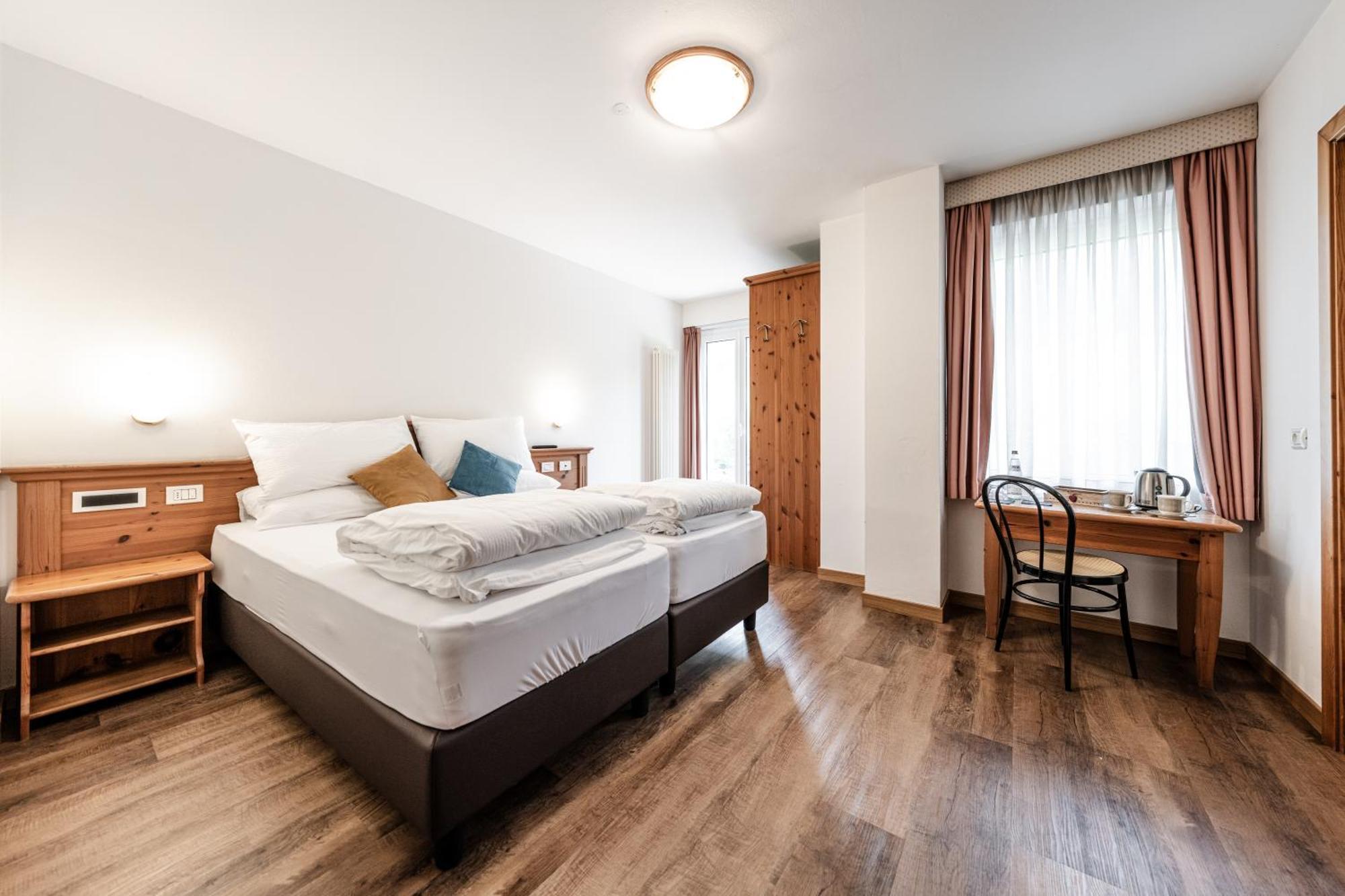 Hotel La Noria コンメッツァドゥーラ エクステリア 写真